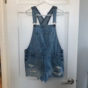 Abercrombie & Fitch Shortalls